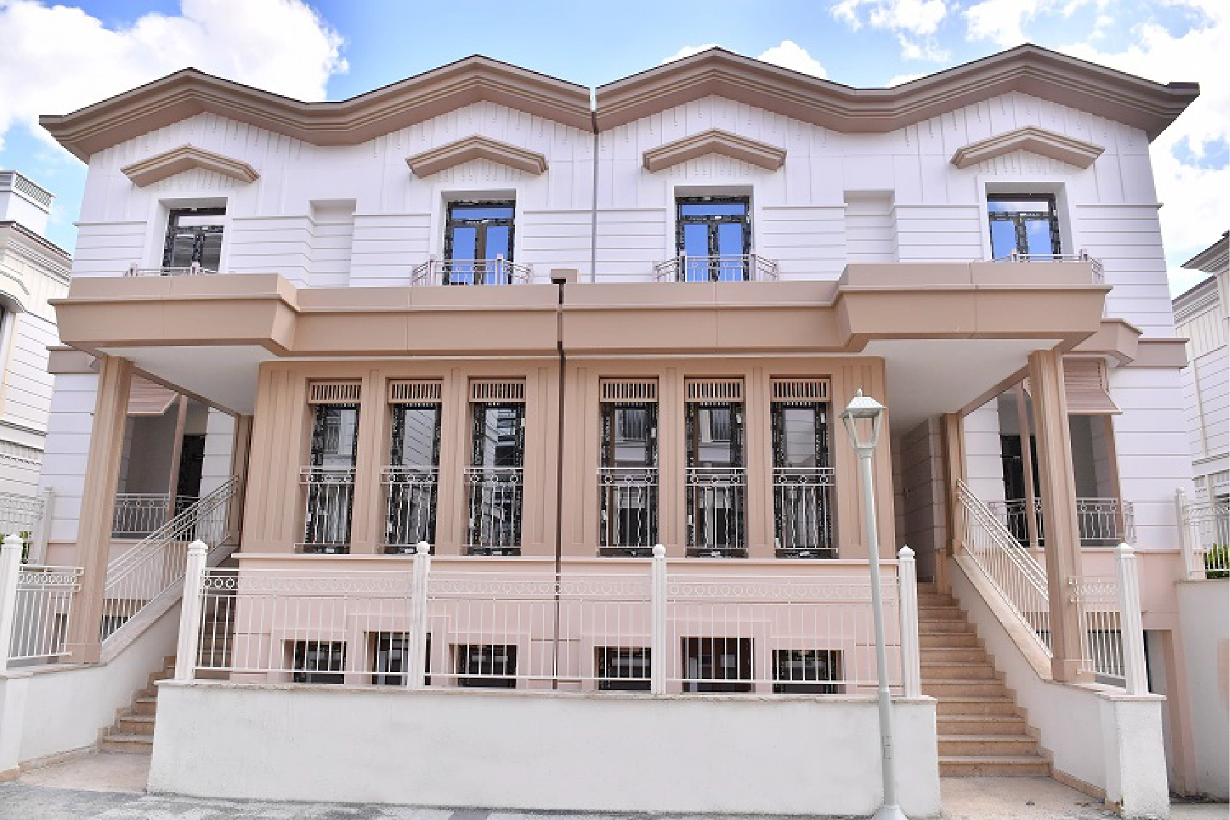 Florya Emlak Konut Villaları